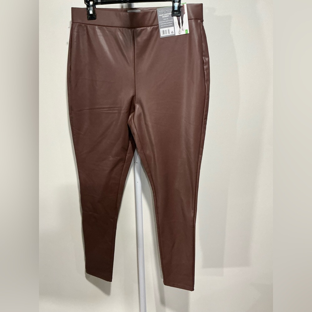 Elegant Brown Faux Leather Leggings for Women